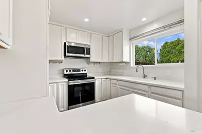 1820 Primavera Court, Santa Rosa, CA 95409 - Photo 9