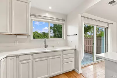 1820 Primavera Court, Santa Rosa, CA 95409 - Photo 11