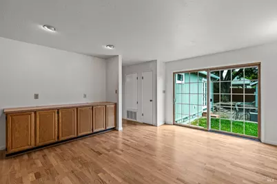 20 Linnell Avenue, Napa, CA 94559 - Photo 17