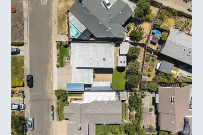 310 Bergwall Way, Vallejo, CA 94591 - Photo 35