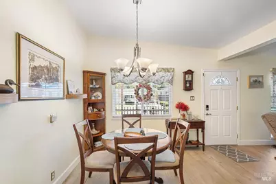 310 Bergwall Way, Vallejo, CA 94591 - Photo 9