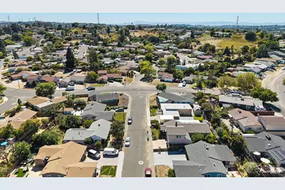 310 Bergwall Way, Vallejo, CA 94591 - Photo 31