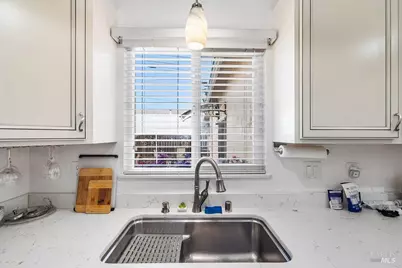 310 Bergwall Way, Vallejo, CA 94591 - Photo 5