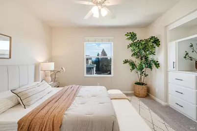 2180 Unbridled Court, Napa, CA 94559 - Photo 9