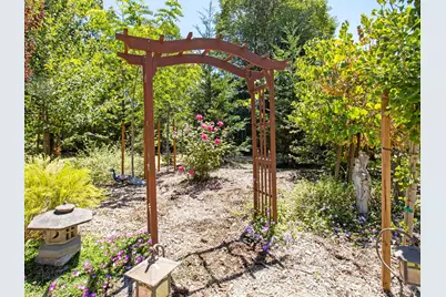 1938 Marsh Road, Santa Rosa, CA 95403 - Photo 41