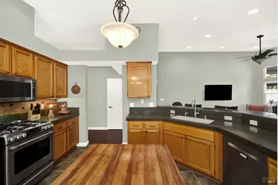 940 Alexander Court, Dixon, CA 95620 - Photo 31