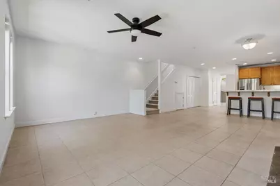 676 McClelland Drive, Windsor, CA 95492 - Photo 3