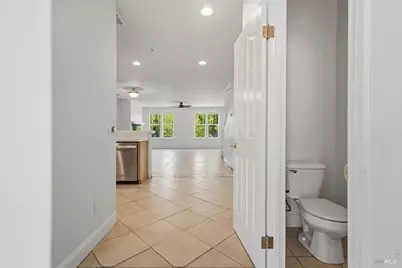 676 McClelland Drive, Windsor, CA 95492 - Photo 11