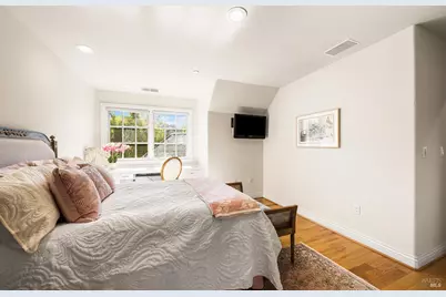 18880 Bella Vina, Saratoga, CA 95070 - Photo 69