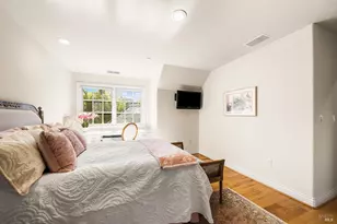 18880 Bella Vina, Saratoga, CA 95070 - Photo 69