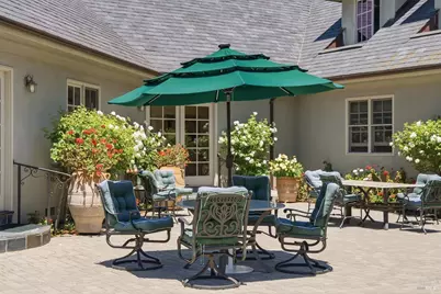 18880 Bella Vina, Saratoga, CA 95070 - Photo 77