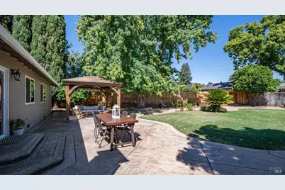 107 Cheyenne Drive, Vacaville, CA 95688 - Photo 33