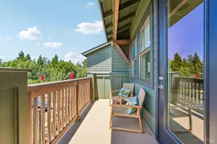 205 Pippin Ct, Sebastopol, CA 95407 - Photo 13