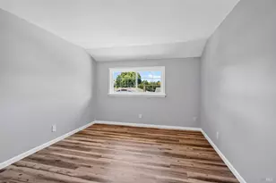 5017 Oak Park Way, Santa Rosa, CA 95409 - Photo 21