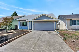 5017 Oak Park Way, Santa Rosa, CA 95409 - Photo 3