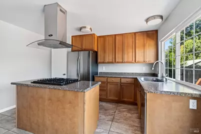 5017 Oak Park Way, Santa Rosa, CA 95409 - Photo 15