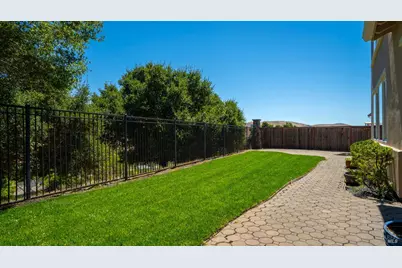 1516 Landmark Drive, Vallejo, CA 94591 - Photo 31