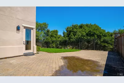 1516 Landmark Drive, Vallejo, CA 94591 - Photo 37
