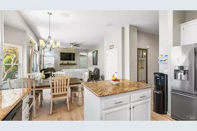 2351 Desert Palm Court, Santa Rosa, CA 95403 - Photo 25