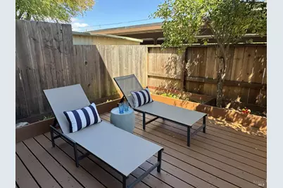 1056 Los Gamos Road #E, San Rafael, CA 94903 - Photo 15