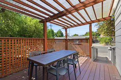 2044 Hawthorne Court, Santa Rosa, CA 95404 - Photo 33