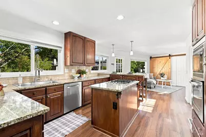 2044 Hawthorne Court, Santa Rosa, CA 95404 - Photo 3