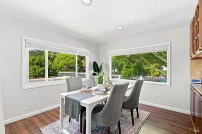2044 Hawthorne Court, Santa Rosa, CA 95404 - Photo 15