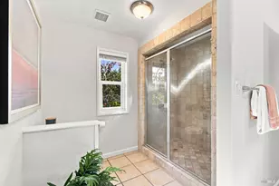2044 Hawthorne Ct, Santa Rosa, CA 95404 - Photo 19