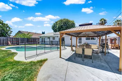 221 S 8th Street, Dixon, CA 95620 - Photo 39