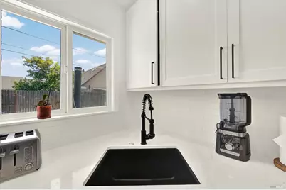 221 S 8th Street, Dixon, CA 95620 - Photo 21