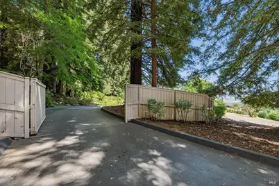 2425 Sobre Vista Road, Sonoma, CA 95476 - Photo 7