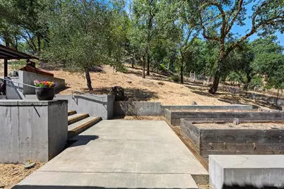 5100 W Soda Rock Lane, Healdsburg, CA 95448 - Photo 23