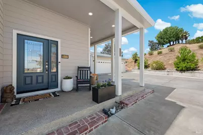3928 Sierra Vista Drive, Vacaville, CA 95688 - Photo 9