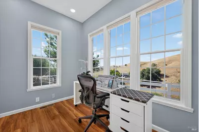3928 Sierra Vista Drive, Vacaville, CA 95688 - Photo 35