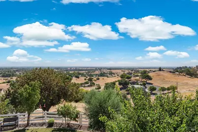 3928 Sierra Vista Drive, Vacaville, CA 95688 - Photo 55