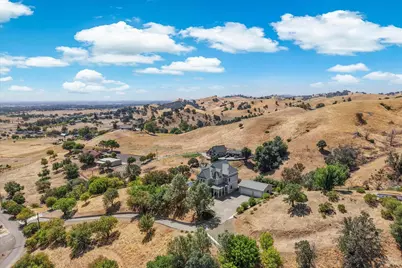 3928 Sierra Vista Drive, Vacaville, CA 95688 - Photo 85