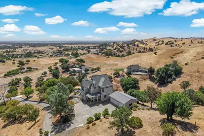 3928 Sierra Vista Drive, Vacaville, CA 95688 - Photo 89