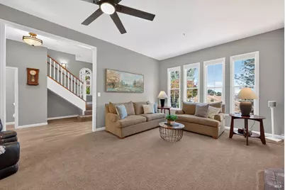 3928 Sierra Vista Drive, Vacaville, CA 95688 - Photo 11