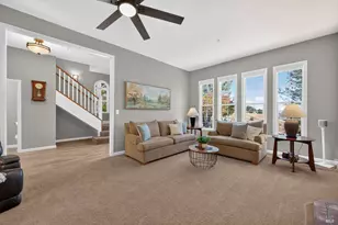 3928 Sierra Vista Dr, Vacaville, CA 95688 - Photo 11