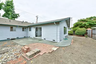 928 Middle Rincon Road, Santa Rosa, CA 95409 - Photo 17