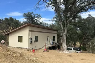 1480 Kenyon Dr, Redding, CA 96001 - Photo 1