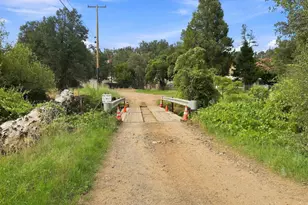 1480 Kenyon Dr, Redding, CA 96001 - Photo 19