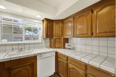 272 Jasmine Street, Fairfield, CA 94533 - Photo 21