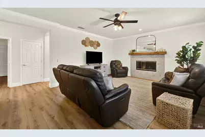 818 Westgate Drive, Vacaville, CA 95687 - Photo 19