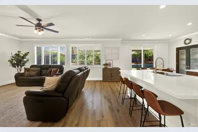 818 Westgate Drive, Vacaville, CA 95687 - Photo 17