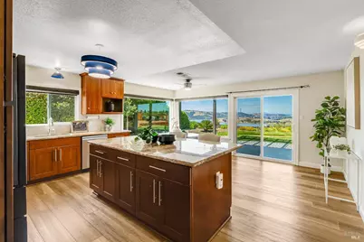 411 York Drive, Benicia, CA 94510 - Photo 9