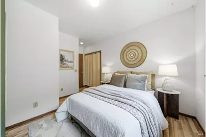 2031 Madrone Avenue, Healdsburg, CA 95448 - Photo 19