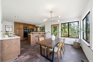 2031 Madrone Ave, Healdsburg, CA 95448 - Photo 11