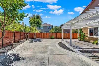 380 Mountain Meadows Drive, Fairfield, CA 94534 - Photo 75