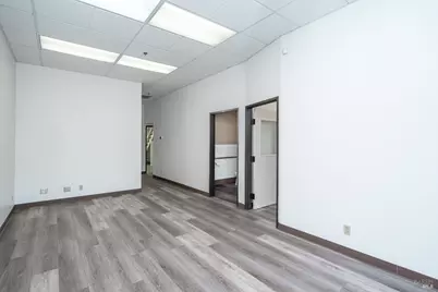 5256 Aero Drive, Santa Rosa, CA 95403 - Photo 3